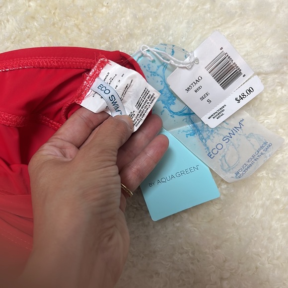 NWT - Womens Red Swim Cover - Picture 4 of 4